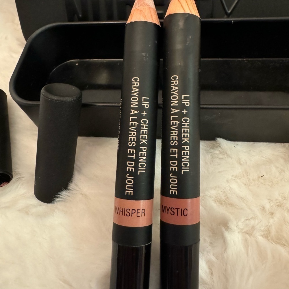 NUDESTIX LIP AND CHEEK PENCIL. Whisper and Mystic. Tin Included. NIB - Picture 8 of 10